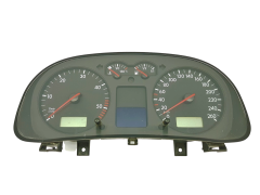 Speedometer/Instrument Cluster VW Golf MK4 1J0920825C 110080077004 28557