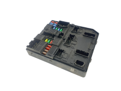 Controller 284B69556R 58G112F04 Renault