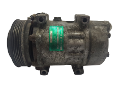 Air Con Compressor/Pump 7700111289 SD7H15 8074 Renault Laguna I Sanden 6938