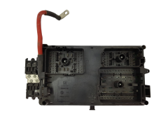 Fuse Box 13255300 529050199 22953004 Opel GM