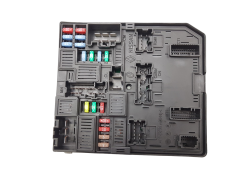 Fuse Box Renault Scenic 4 284B63349R 5CM211F02