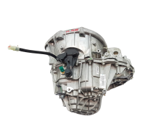 Gearbox PF6070 320105478R 2.0 dCi Renault Trafic 3 Vivaro 2 0km S1