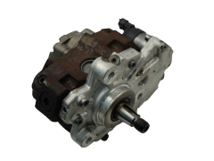 Injection Pump 8200659759 0445010075 1.9 DCI Renault Opel Nissan