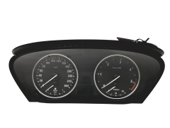 Speedometer/Instrument Cluster BMW 5 E60 E61 6211 9153757 110080213841 VDO