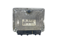 Engine Controller 038906018GN 0281010182 Skoda Bosch 62963