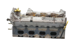 Cylinder Head 7711135172 F4R770 2,0 16v Renault Megane 2 Scenic 2