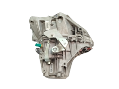 Gearbox New Original TL4008 TL4A008 7701700544 Renault Clio 3 2.0 16v