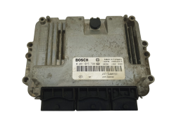 Controller 0281015798 237100055R 237100870R Renault Bosch 68118