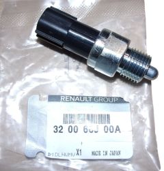Reverse Gear Sensor New Original 320066J00A Renault