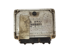 Controller 030906032M 0261204996 VW  Bosch 
