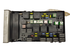 Fuse Box Chrysler 05144579AC 19595