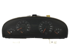 Speedometer/Instrument Cluster 1471321080 806 Ulysee Evasion Zeta PSA 30271