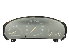Speedometer/Instrument Cluster SaaB 900 4711172 69795-490T 42104