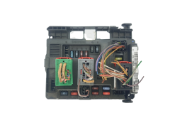 Controller BSM-B3 PSA 9643498880 T118470003G Siemens 40318 Controller BSM-B3 PSA 9643498880 T118470003G Siemens 40318