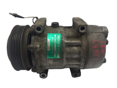 Air Con Compressor/Pump 7700111289 SD7H15 8074 Renault Laguna I Sanden 6936