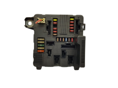 Control Unit UPC X84 N2 8200306032C S118399200F Renault Siemens 3711 Control Unit UPC X84 N2 8200306032C S118399200F Renault Siemens 3711