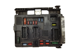 Controller BSM-B3 PSA 9643498880 T118470003G Siemens 14981 Controller BSM-B3 PSA 9643498880 T118470003G Siemens 14981