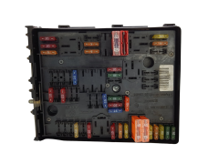 Fuse Box 1K0937124K 0-1418986-1 VW Audi Skoda Seat 19617