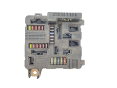 Controller Renault UPC X84 N2 8200306032A S118399200D Siemens 59196
