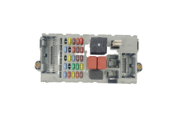 Fuse Box Fiat 46552681 CPL 51744896 NPL 40500