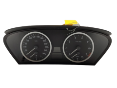Speedometer/Instrument Cluster BMW 5 E60 6211 6944118 110080213195 VDO