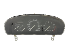 Speedometer/Instrument Cluster Mazda MX-3 EB60A