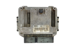 Controller Opel 0281011943 55556829 8973785711 Bosch 42501