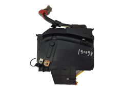 Fuse Box AV6T-14A067-BC Ford FoMoCo 19023