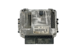 Controller Opel 0281011943 55556829 8973785712 Bosch 45761