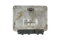 Controller 06A906018R 0261204673 VW Bosch 