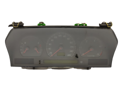 Speedometer/Instrument Cluster Volvo V70 9168386 69794-700T 24145