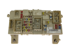 Fuse Box 7M5T-14A073-BB 519241103 FORD