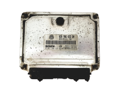 Controller 0261208225 030906032DN Volkswagen Bosch 30267
