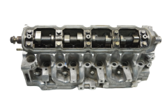 Cylinder Head 3557 1,9 Dci Volvo V40 Renault 7701476170 