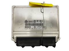 Controller VW Audi 0261204805 8D0907558E Bosch
