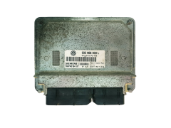 Controller 03E906033L 5WP40194 07 VW Siemens 32618