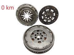 Dual Mass Wheel+ Clutch 8200926712 302057505R 123003948R LUK 1.5 DCI Renault 