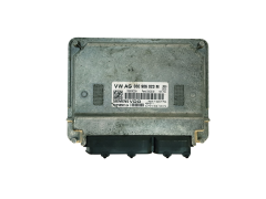Controller 03E906023M 5WP40507 04 Seat Siemens 32661