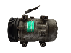 Air Con Compressor/Pump Renault Megane I 7700866828 SD7V16 1132F Sanden 6972
