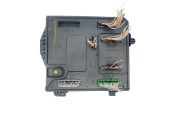Controller BCM X95 284B15986R S180098101C Renault 39681