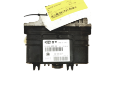 Controller 032906030P IAW1AV.V0 61600.355.02 VW Magneti Marelli 18254