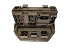 Fuse Box 56049720AT RTB0CC04E7 Chrysler Dodge Temic