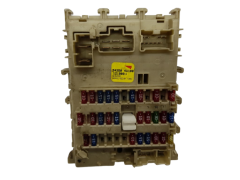 Fuse Box Nissan 243504U100 20249 Fuse Box Nissan 243504U100 20249
