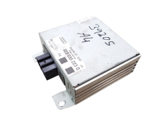 Audio Amplifier Audi A4 8E9035223D 1568507 Harman/Becker