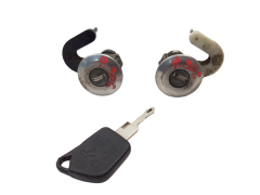 Lock Insert Right/Left Front Peugeot 306 9170G2 9170H1
