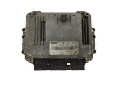 Controller 0281011776 8200391966 8200386508 Renault Bosch 13927