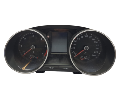 Speedometer/Instrument Cluster VW Polo 6R  6C0920741E 1128