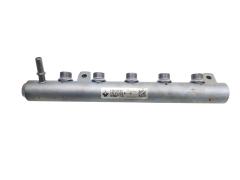 Injection Rail H8201323501 175214823R 1.6 DCI Renault Nissan Opel