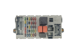 Fuse Box Fiat 46795988 NPL 46552681 CPL Delphi 40504