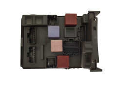 Controller 518852116 8200371619-B Renault 20620